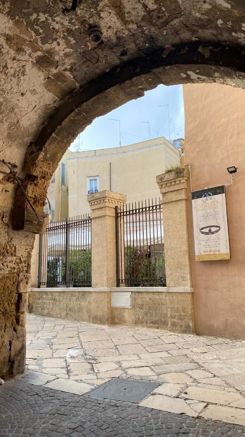 Arco Vanese Бари Экстерьер фото